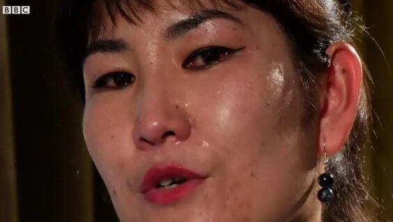 Мен оның клиторын алдым