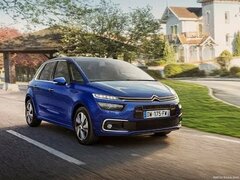 New Citroen C4 Picasso Test Drive_Review 2020///Новый Ситроен С4 Пикассо Тест-Драйв_Обзор