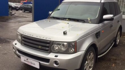 И автомобили Range Rover тоже ломаются...