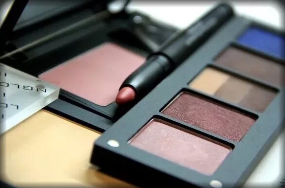 Покупка косметики Inglot.Тени, румяна, пудра, помада.Серия 81 ...