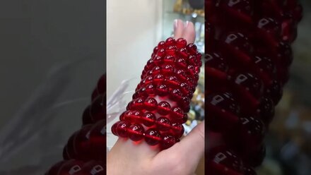 Красный янтарь, а какого цвета любите Вы?