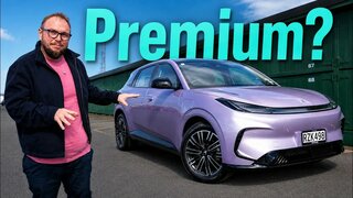 Первый тест-драйв Arcfox T1 | Может ли электромобиль за $34 990 быть по-настоящему премиальным?