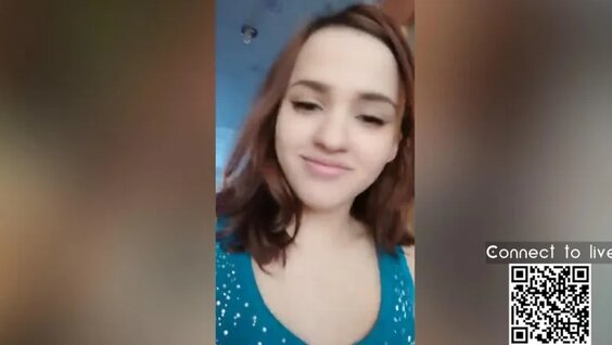 Turkish Girl Masturbates On Periscope