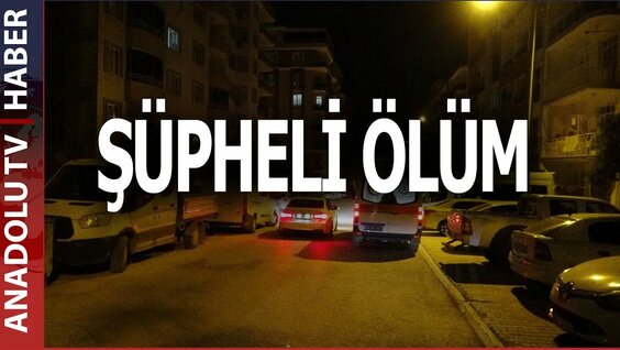 Qo‘riqchi striptizchini sikmoqda.