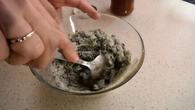 Рецепт из тыквенных семечек и меда для организма . Польза тыквенных ...