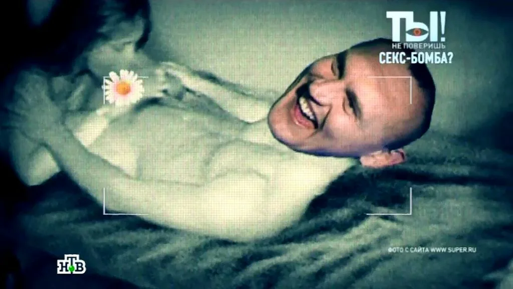 Guruhlar bilan porno filmlarni tomosha qiling