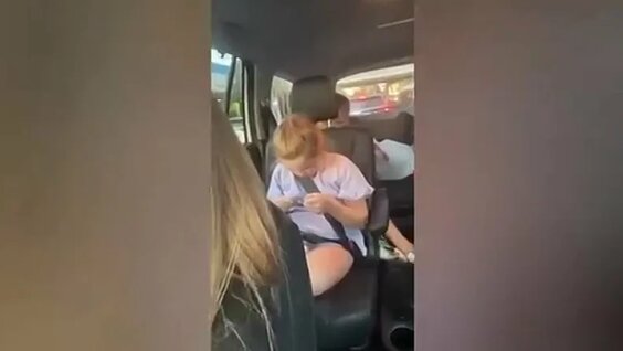 VKontakte fotosuratlaridagi jingalak ayollar