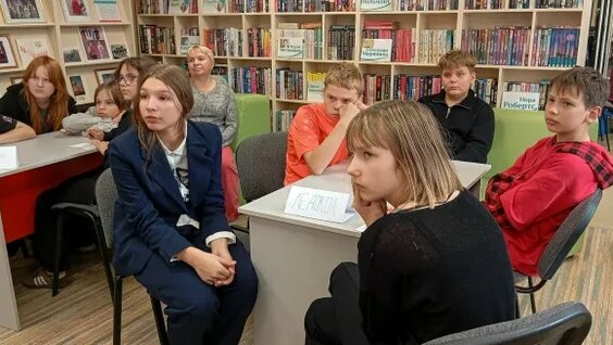 "День читателя с писателем" в Исакогорской библиотеке № 12 — Видео от Цифровые мероп...
