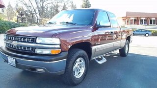 2002 Chevrolet Silverado 1500 LS 4X4 video overview and walk around.