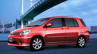 Toyota RAUM