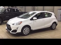 2017 Toyota Prius c Review