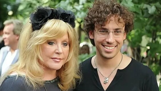 Максим Галкин Алла Пугачеваны трахает