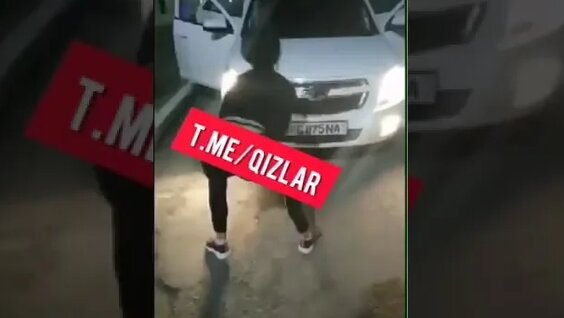 Porno yulduz Diamond Fox ishtirokidagi fon rasmi