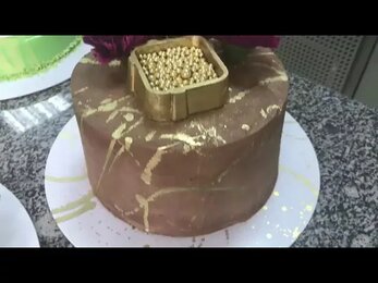 Аветорт - торт с золотой шкатулкой