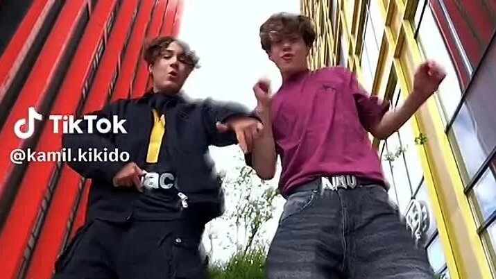 Видео Парашют Tamik, Kamil KiKiDo | OK.RU - Смотреть онлайн в поиске ...