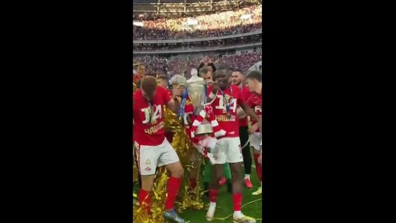 Счастливые красно-белые эмоции @fans.spartak — Видео от FANS Spartak | Фанаты Спартак Мо...