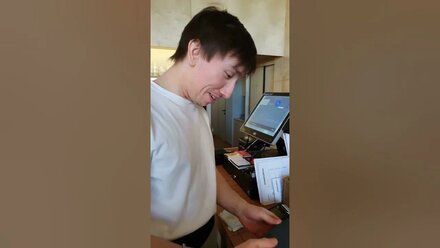 pov : когда получил чаевые #чаевые #мем #shorts