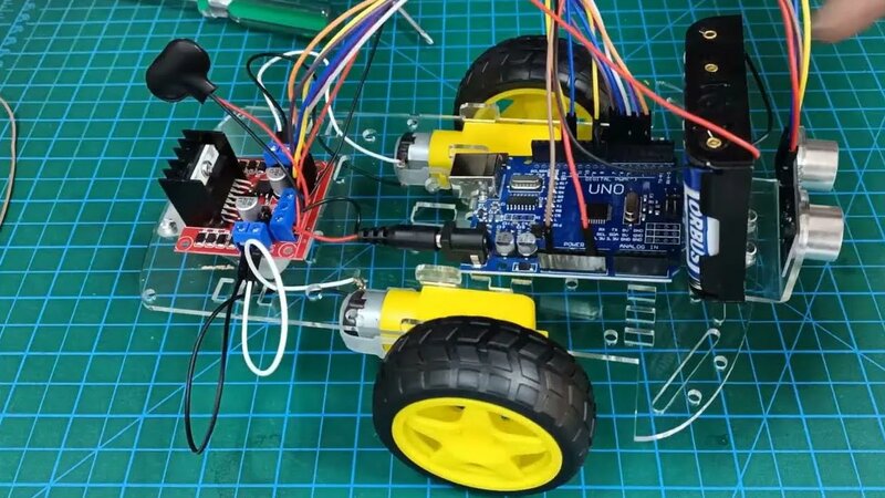 Arduino 2WD Engelden Kaçan Robot Araba Yapımı - Смотреть онлайн в ...