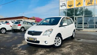 Toyota Corolla Spacio, 2001 год.