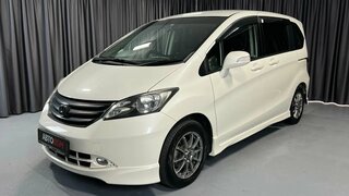 Honda Freed 2010