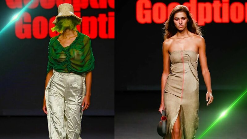 hottest-sexy-event-model-on-the-catwalk-naked-fashion-show