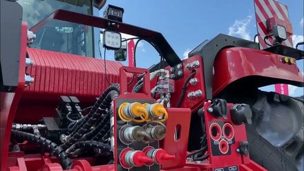 Трактор Ростсельмаш 2400: подробно о главном