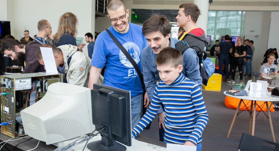 Музей Яндекса приглашает на фестиваль «Демодуляция»