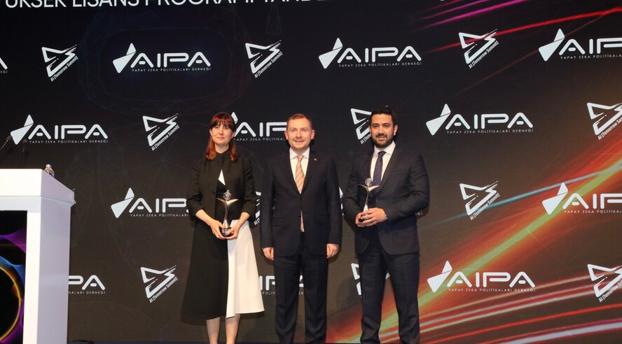 Yandex Türkiye and METU Joint AI Master’s Program Wins “AI in Education” Award at AI Tomorrow Summit by AIPA
