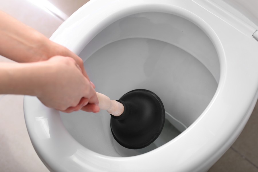Запах канализации в ванной: какие причины и как устранить — Блог  .