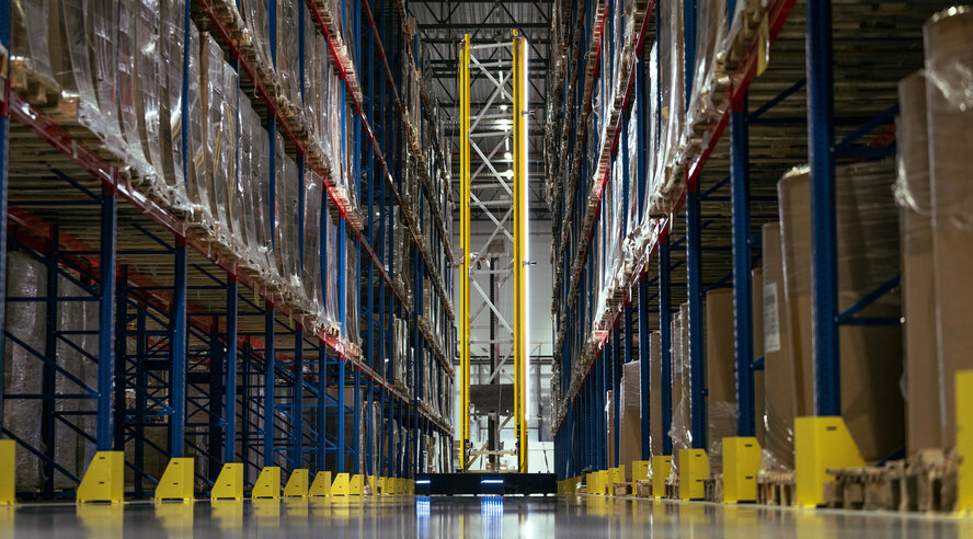 Яндекс создал роботов для складов и дарксторов