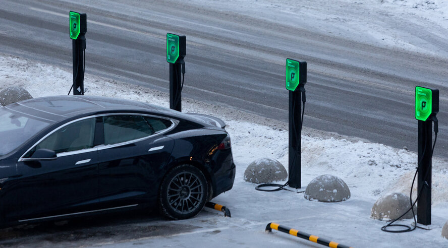 Через Яндекс.Заправки теперь можно заряжать электромобили
