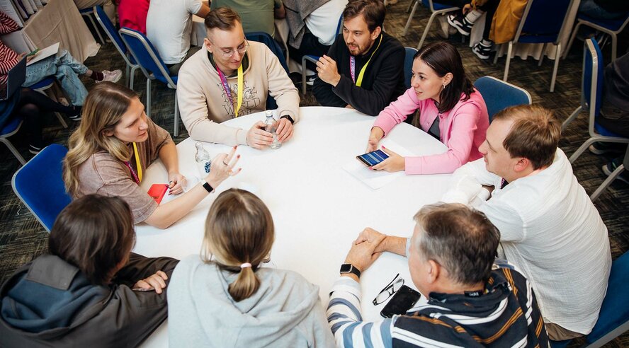 Яндекс за лето обучил почти 400 преподавателей вузов основам современной разработки