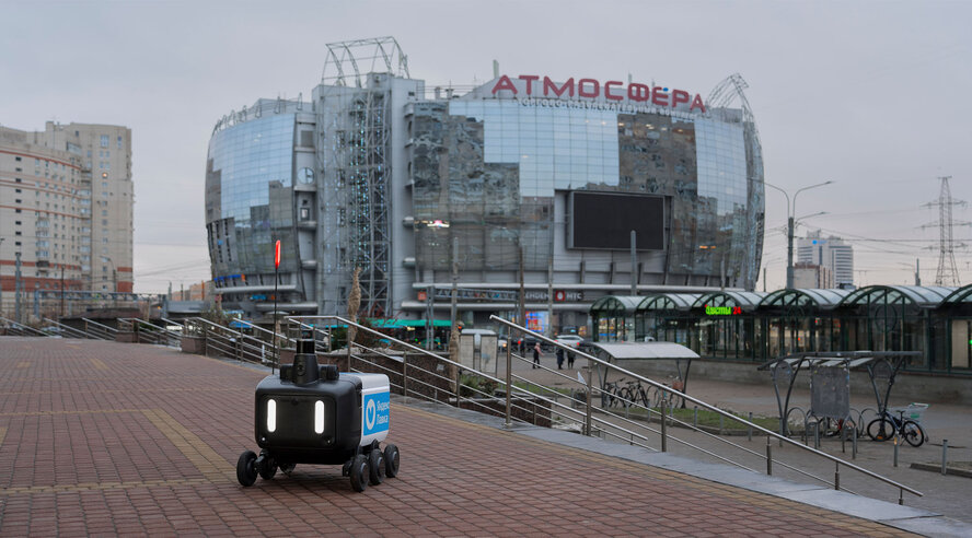 Яндекс запустил в Санкт-Петербурге роботизированную доставку