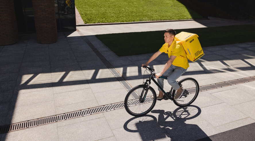 Яндекс поможет курьерам начать карьеру в IT