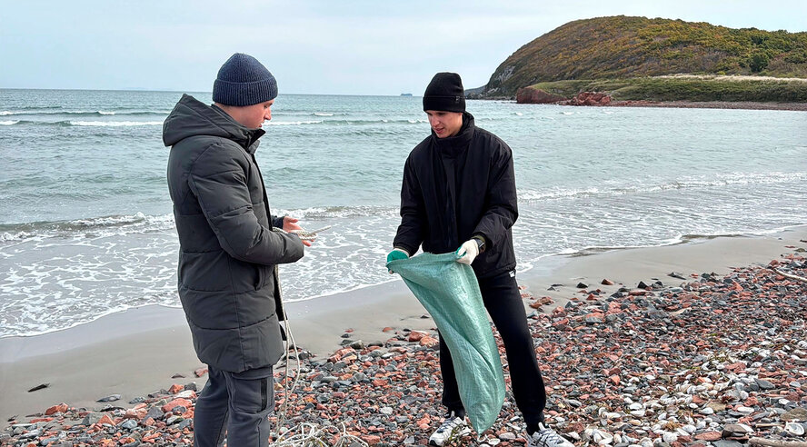 Нейросеть Яндекса помогла волонтёрам найти и в четыре раза быстрее очистить от мусора труднодоступные побережья