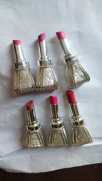 MN Lipstick
