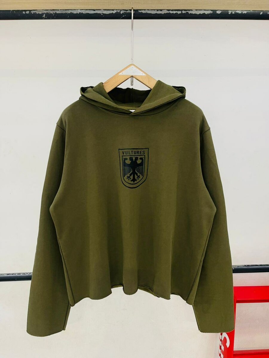 Crop hoodies