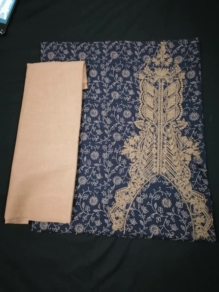 Ladies suit