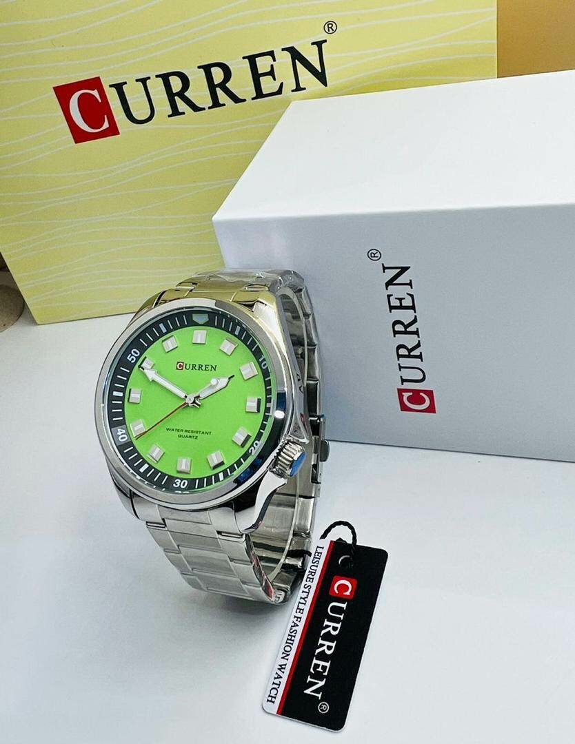 Montre de luxe disponible ici