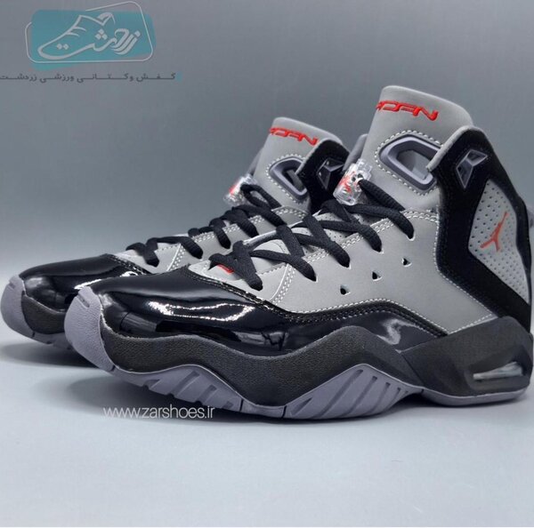 Baskets montantes noires et grises