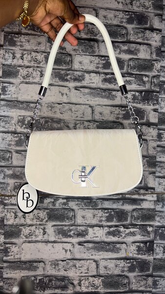 Sac à main élégant CK blanc