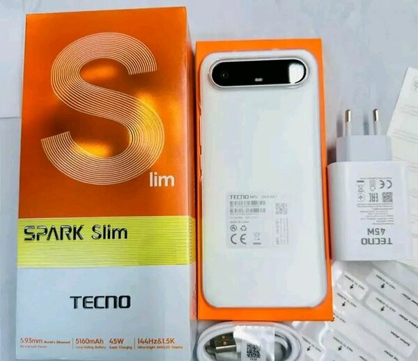 Tecno Spark Slim Smartphone Blanc