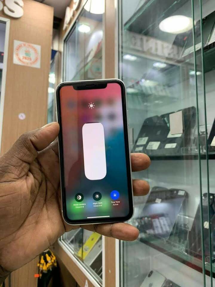 iPhone XR 64 Go Blanc