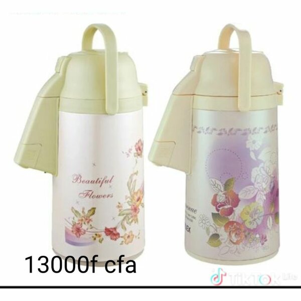Thermos à pompe 3L