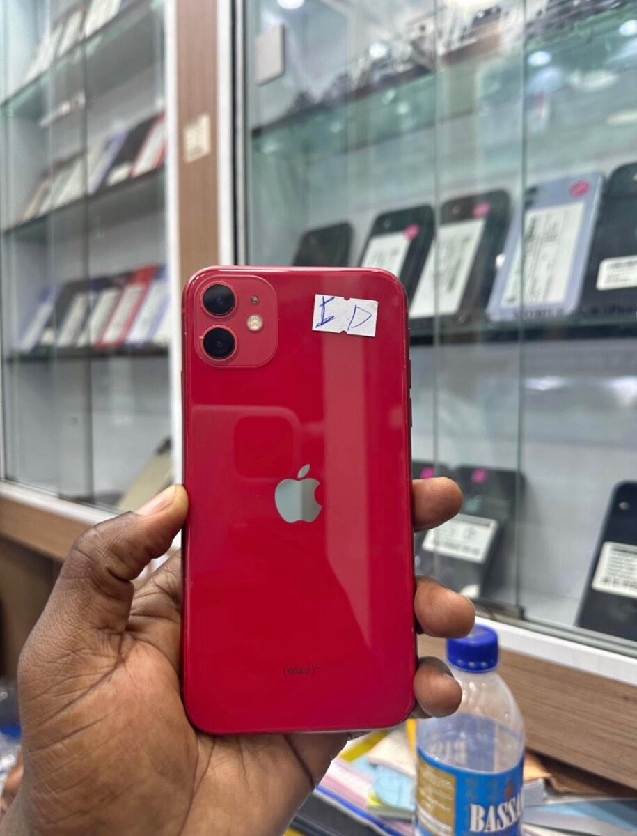 iPhone 11 Rouge 64GB