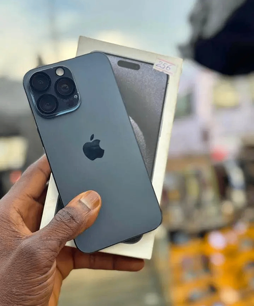 iPhone 14 Pro 256 Go