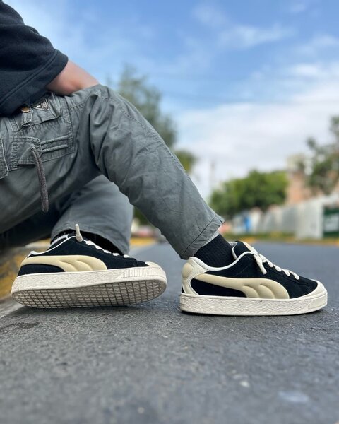 Baskets noires en daim unisexe