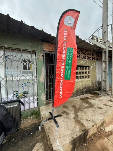 Drapeau publicitaire extérieur