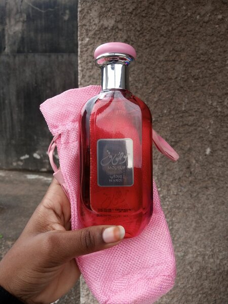 Parfum Floral Wardi