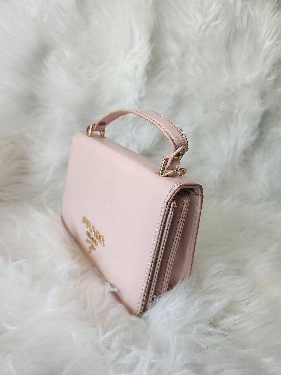 Ladies handbag
